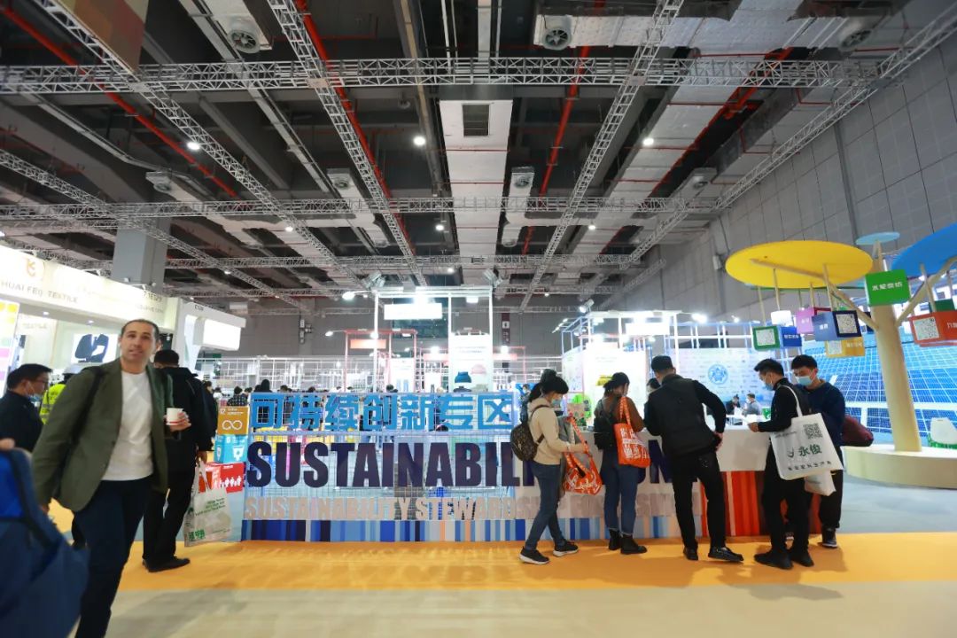 再添新綠！可持續創新專區用&ldquo;一棵樹&rdquo;打開紡織服裝品牌的碳足跡測算成果