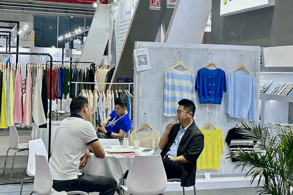 中國品牌日｜大朗毛織16家企業亮相EFB上海服飾供應鏈展，共繪產業新篇章