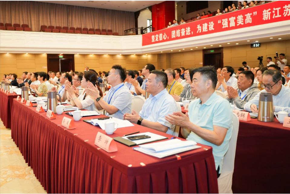 江蘇省紡織工業協會召開第五次會員代表大會，周勇當先新一任會長