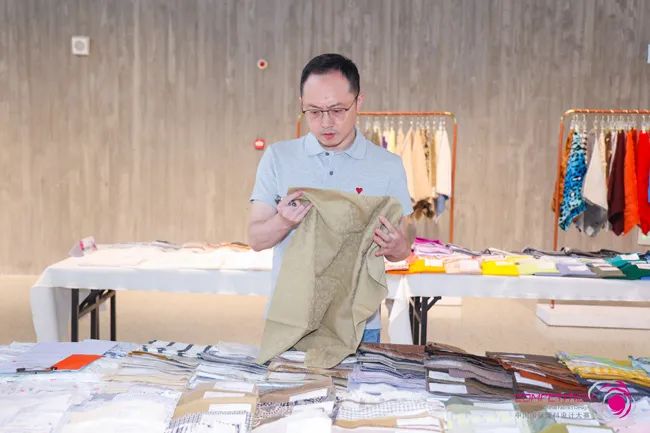 中國流行面料如何煥新當代設計？聯動雅瑩集團，這場評審會為好創意持續加碼