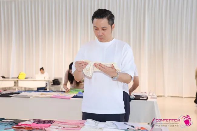 中國流行面料如何煥新當代設計？聯動雅瑩集團，這場評審會為好創意持續加碼