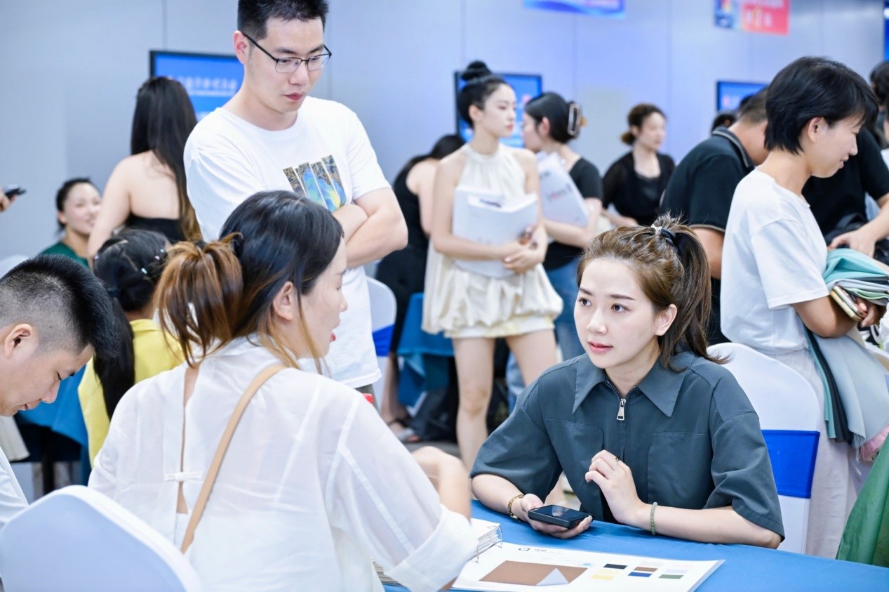 向世界問好！&ldquo;中國時尚女裝面料第一站&rdquo;榮耀啟航