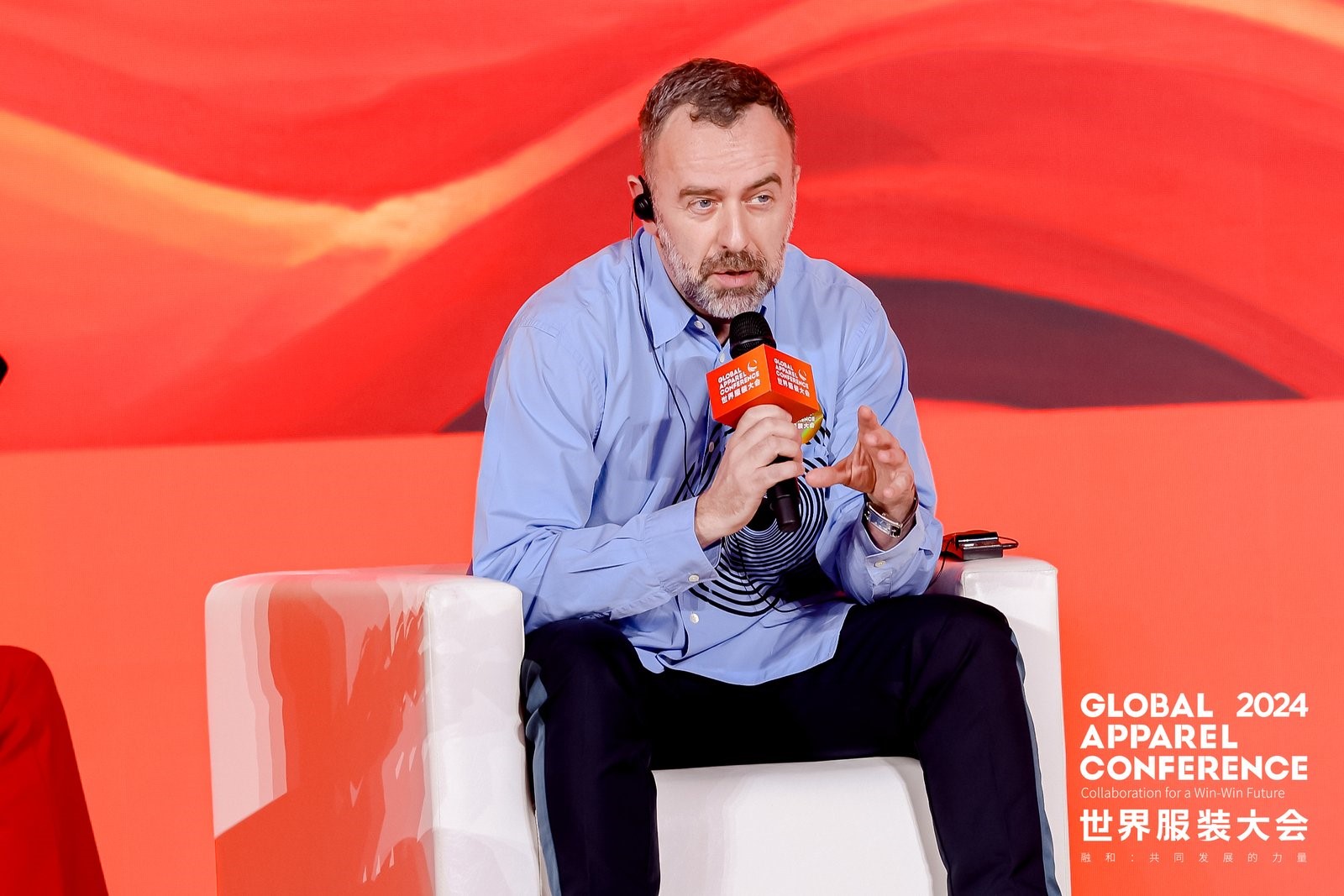 &ldquo;融和&rdquo;20個(gè)國(guó)家和地區(qū)服裝精英，2024世界服裝大會(huì)在東莞虎門(mén)開(kāi)幕