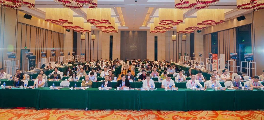 拓展國內(nèi)市場，深化協(xié)同共贏！?2025&ldquo;絲路柯橋&middot;布滿全球&rdquo;對接會走進長沙