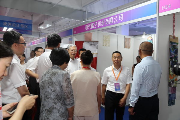  中華紡織網面輔料展區成功舉辦推介會，新材料、新工藝 助力興城泳裝產業升級