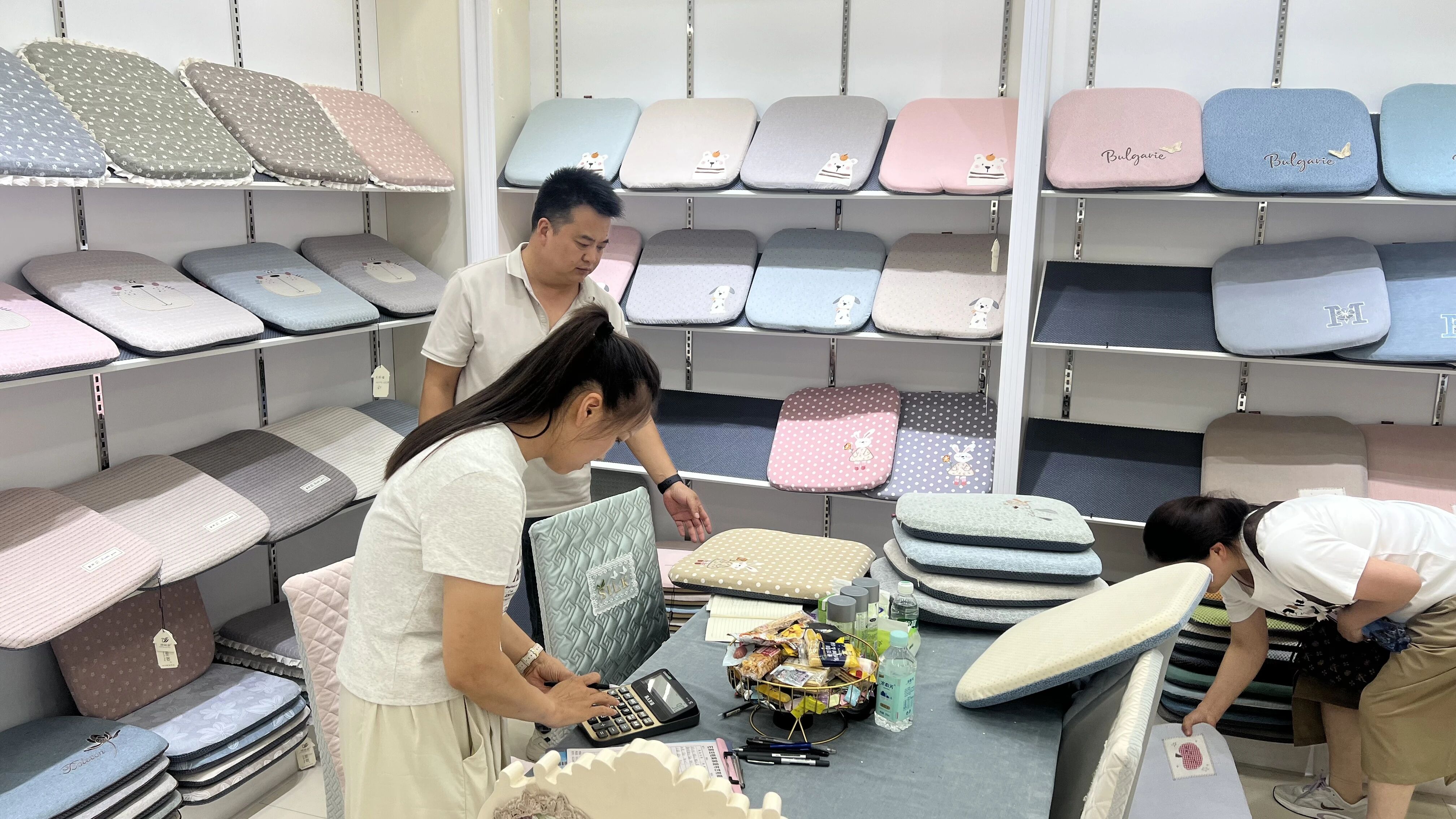 中國&middot;小堡第九屆布藝展覽會開幕