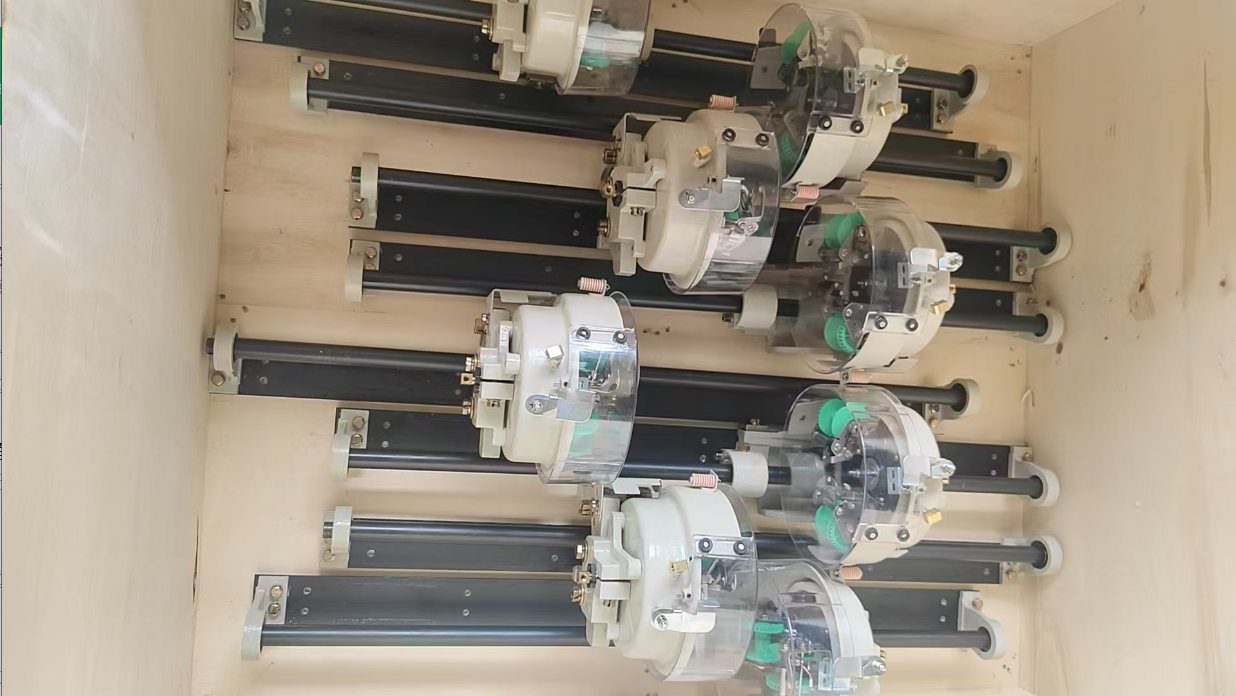 玻纖機械式絞邊器